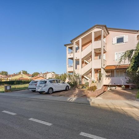 Tar-Vabriga Apartman Matej מראה חיצוני תמונה