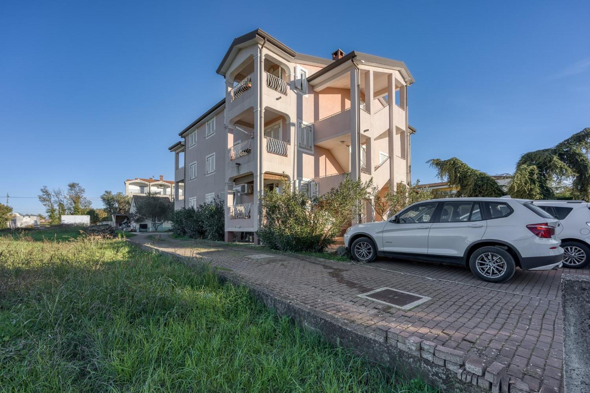 Tar-Vabriga Apartman Matej מראה חיצוני תמונה